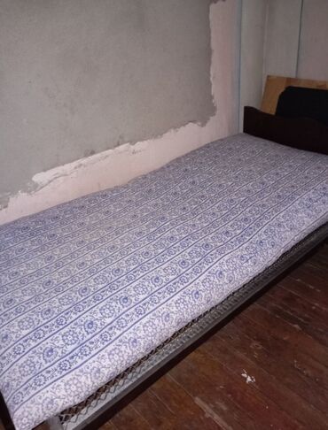 двухъярусная кровать машина: İşlənmiş, Təknəfərlik çarpayı, Bazasız, Matras ilə, Siyirməsiz, Azərbaycan