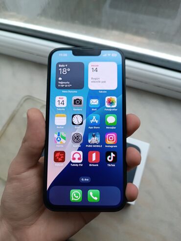 Apple iPhone: IPhone 13, 128 GB, Midnight, Simsiz şarj, Face ID, Sənədlərlə