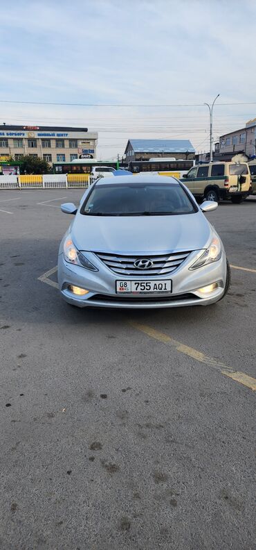 Hyundai: Hyundai Sonata: 2011 г., 2 л, Автомат, Газ, Седан