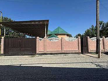 полдома баят: ‼️Продается двухэтажный дом в г.Шопоков(Сокулукский район). Дом — 3