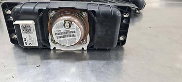 mt 11: AIRBAG ZA VOLKSWAGEN GOLF 7 - 8V0880204E | Airbag Golf 7 — 2
