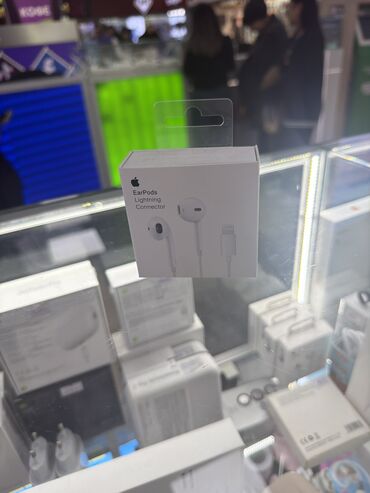 Динамики и колонки: Умные колонки Яндекс с Алисой — линейка для дома и прогулок: - Яндекс — 11