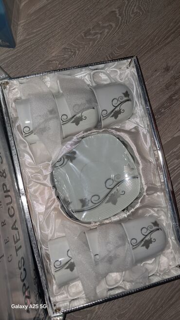 Digər dəstlər və servizlər: Şüşə qablar və stəkanlar dəsti - Dondurma/kokteyl üçün şüşə qablardan — 11