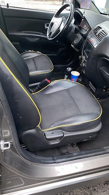 moning: Kia Morning: 2010 г., 1 л, Автомат, Бензин, Хэтчбэк — 8