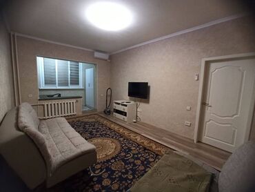 квартира 12мкр: 1 комната, Собственник, Без подселения, С мебелью полностью