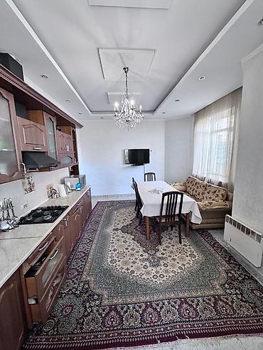 Продажа коттеджей и домов: Продается 2 этажный дом + цоколь ( жилой ) Мик Кок ~ Жар Ул 7 Апреля — 3