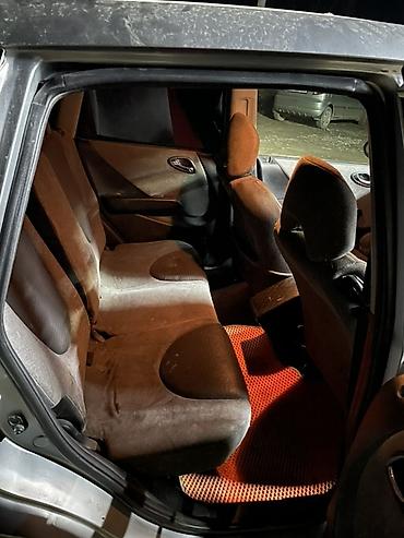 Honda: Honda Fit: 2003 г., 1.3 л, Автомат, Бензин, Хэтчбэк — 7