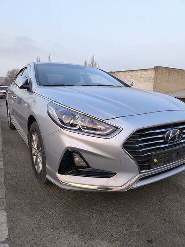 Hyundai: Hyundai Sonata: 2018 г., 2 л, Типтроник, Газ, Седан