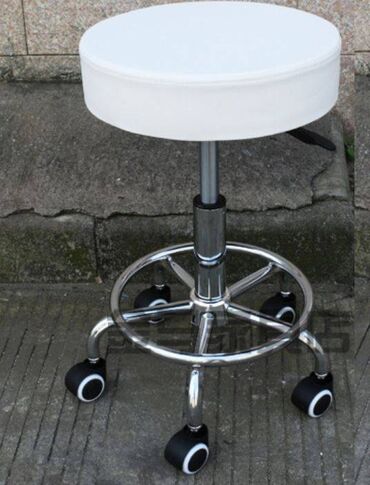 Stolice: Barska/kozmetička stolica na točkiće – okruglo sedište - Okruglo — 3