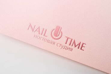 Графические дизайнеры: Графический дизайнер — 24