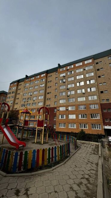 Продажа домов: 4 комнаты, 97 м², 106 серия улучшенная, 2 этаж, Евроремонт