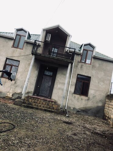 Həyət evləri və villaların satışı: 4 otaqlı, 200 kv. m, Kredit yoxdur, Orta təmir — 1
