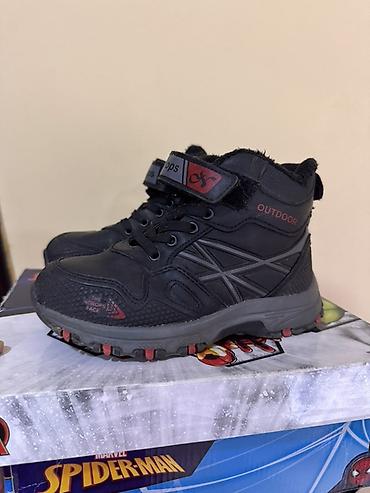 lak botinkalar: Ölçü 31-32 Tam normal veziyyetde Uşaq üçün qışlıq outdoor idman — 1
