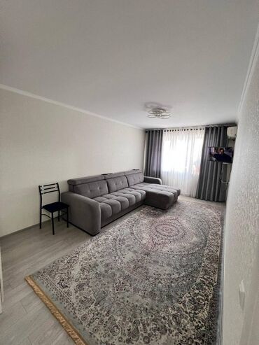 Продажа квартир: 1 комната, 30 м², 104 серия, 4 этаж, Дизайнерский ремонт