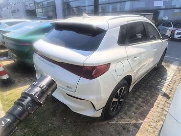 BYD: BYD E2: 2024 г., 0.1 л, Автомат, Электромобиль, Хэтчбэк — 2