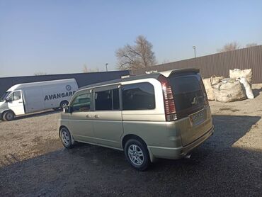 Honda: Honda Stepwgn: 2004 г., 2 л, Автомат, Бензин, Минивэн — 3