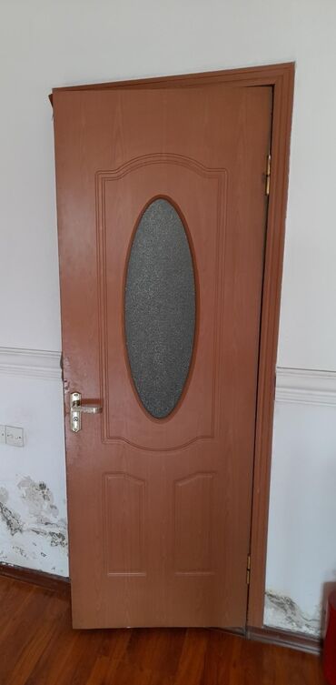дверь между комнатный: Дверь с окнами, МДФ