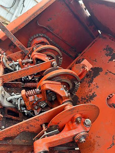 Тюковые пресс-подборщики: Продаю Пресс Подборщик Кыргызстан Свежий из Европы состояние — 6