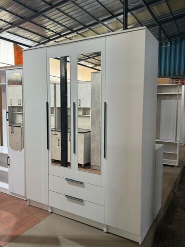 шкафы купе размер и дизайн: Шкаф-купе/распашной 4‑дверный для одежды Размер: ширина 1.60, высота