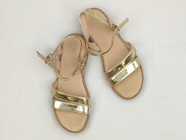 top intimissimi: Sandals 32, Used
