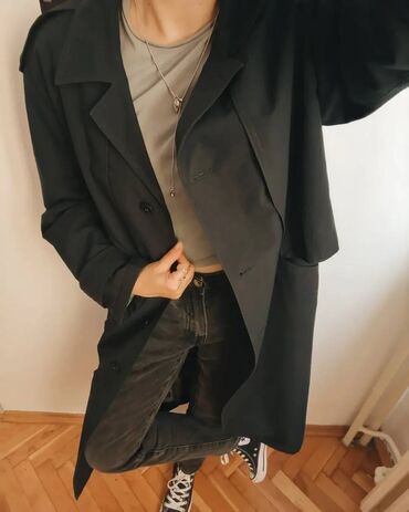 Mantili: S (EU 36), Polovno, Sa postavom, Jednobojni, bоја - Crna — 3