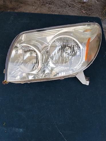 Toyota 4Runner 2004 год передняя левая фара at lalafo.kg Toyota 4Runner 2004 год передняя левая фара