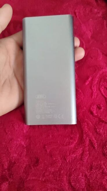 ipod nano 7 купить: Портативный внешний аккумулятор в компактном корпусе из анодированного