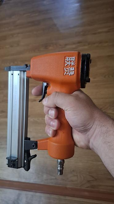 Курулуш жабдуулары: Пневматический нейлер (AIR NAILER) LianzAN Описание: - Питается от — 4