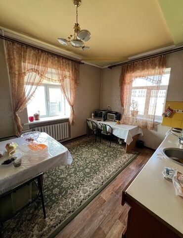 Продажа домов: Дом, 220 м², 9 комнат — 7