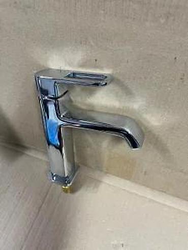 Slavine: Delta Vellum – jednoručna slavina za lavabo, hrom - Moderan kvadratni — 10