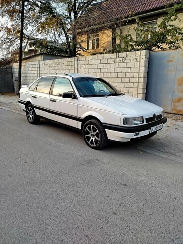 продажа хендай акцент: Volkswagen Passat: 1991 г., 2 л, Механика, Газ, Седан