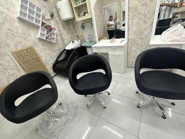 Salon, tibbi kreslolar: Yeni, Saş kəsimi kreslosu