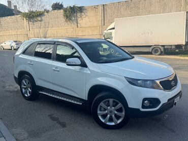 Kia: Kia Sorento: 2.4 l | 2010 il Ofrouder/SUV