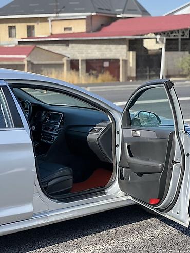 Продажа авто: Hyundai Sonata: 2019 г., 0.2 л, Автомат, Газ, Седан — 9