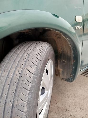 Toyota: Toyota Funcargo: 2003 г., Автомат, Бензин, Хэтчбэк — 11