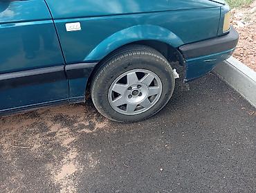 pioneer колонки: Volkswagen Passat: 1993 г., 1.8 л, Механика, Бензин, Седан — 4