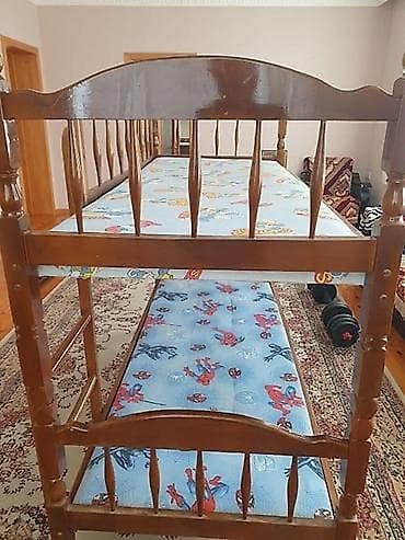 2х yarus çarpayı: Uşaq üçün ikimərtəbəli taxt - Material: təbii ağac (taxta karkas — 2