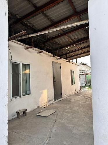 Продажа коттеджей и домов: Продается дом, 4,5 соток, район Свердловский, Красный строитель, улица at lalafo.kg — 3 Продажа коттеджей и домов: Продается дом, 4,5 соток, район Свердловский, Красный строитель, улица — 3