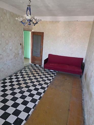 samaxi a frame: Bakı, Qaraçuxur qəs., 4 otaqlı, Köhnə tikili, 110 kv. m — 1