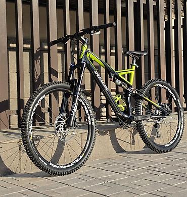 drıt jump bıke: Горный велосипед, Specialized, Рама M (156 - 178 см), Алюминий, Б/у — 2