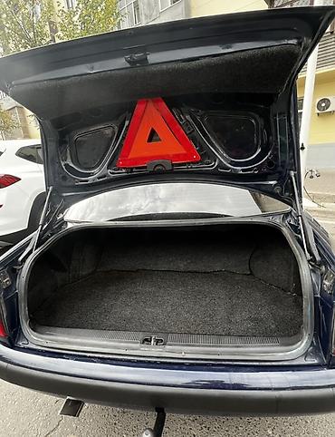 калпаки на ауди 100: Audi 100: 1992 г., 2 л, Механика, Бензин, Седан — 4