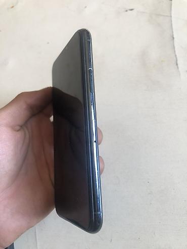 ми 9 с: IPhone 11 Pro, 5.8" - Экран 5.8", OLED Super Retina XDR, вырез под — 3