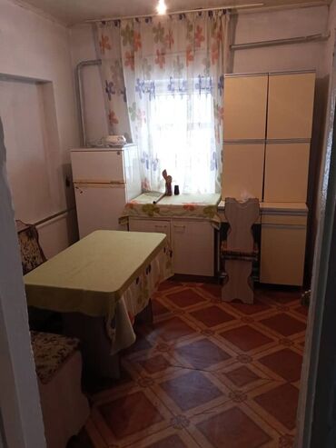 бишкек продаю дом село нижний алаарча: 120 кв. м, 3 бөлмө, Унаа токтотуучу жай, Забор, тосулган