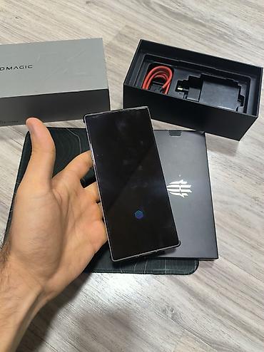z fold 2: Salam Telefon Ideal veziyetededi Qeydiyat var Qutusu Adaptor var — 8