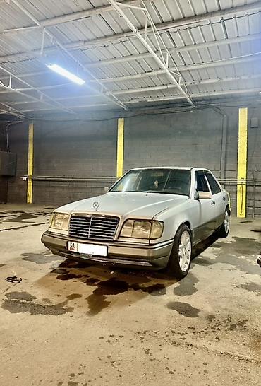 x class: Mercedes-Benz W124: 1994 г., 3.2 л, Автомат, Бензин, Седан — 2