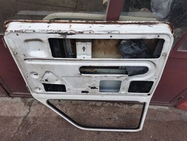 Auto delovi: Dodatni opis Vrata leva Lada 21213,21214 Niva u beloj boji. Polovna — 13