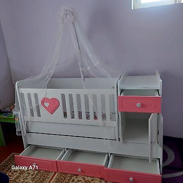 usag bewiyi: Uşaq beşiyi – kombinə edilmiş model - Rəng: ağ və çəhrayı - Material — 2