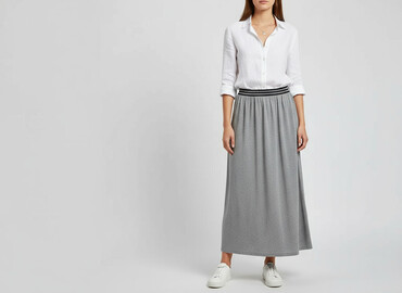 czarne trapezowe spódnice midi: Amélie & Amélie, Спідниця жіноча, розмір S