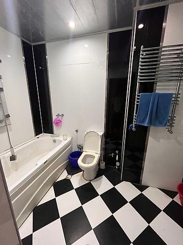 Uzunmüddətli kirayə mənzillər: Bir problem var danışarıq onu ev sahibi tanışdı 3 nəfər qalacayiq — 2