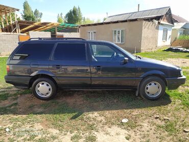 узген машина: Volkswagen Passat: 1991 г., 2 л, Механика, Бензин, Универсал